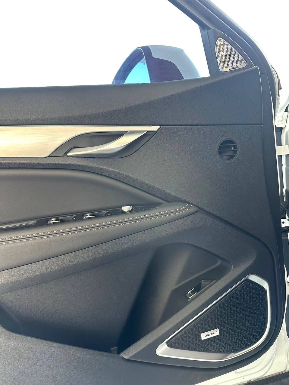 Geely Tugella 300T 2019