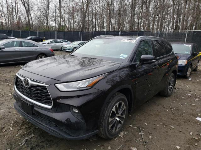 TOYOTA HIGHLANDER XLE 2020