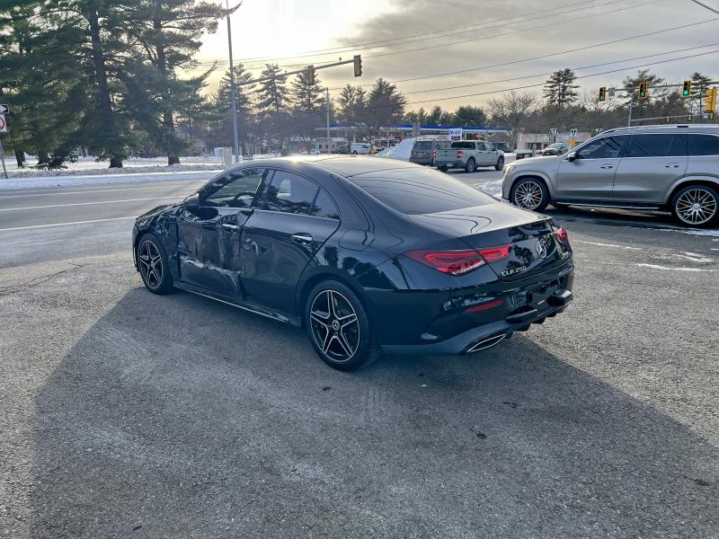 MERCEDES-BENZ CLA 250 4MATIC 2022