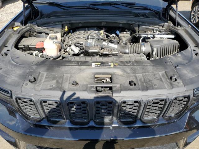 JEEP GRAND CHEROKEE LAREDO 2024