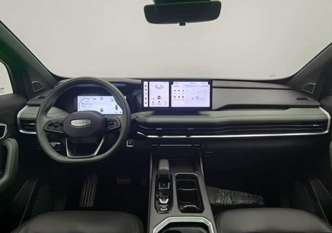 Geely Haoyue L 2023