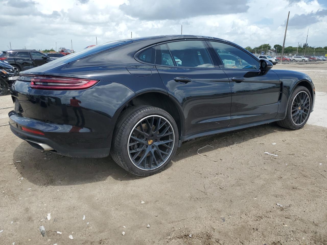 PORSCHE PANAMERA BASE 2019