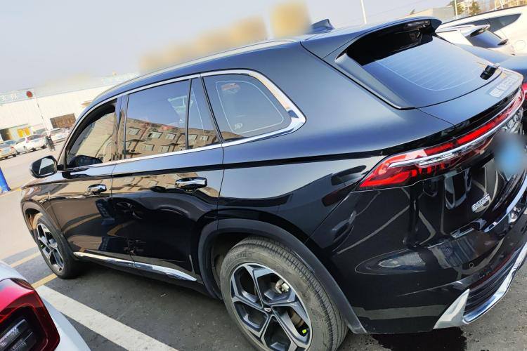 Geely Monjaro EVO 2021