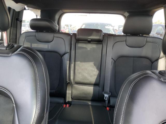 JEEP GRAND CHEROKEE LAREDO 2024