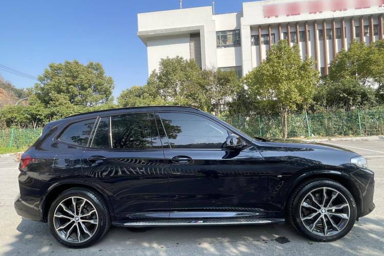 BMW X3 XDRIVE30i 2022
