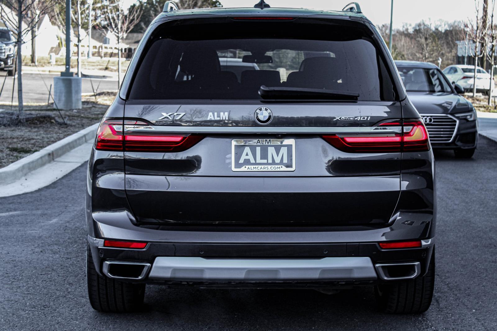 BMW X7 Sports Activity Vehicle xDrive40i 2021
