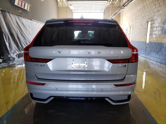 VOLVO XC60 PLUS 2024
