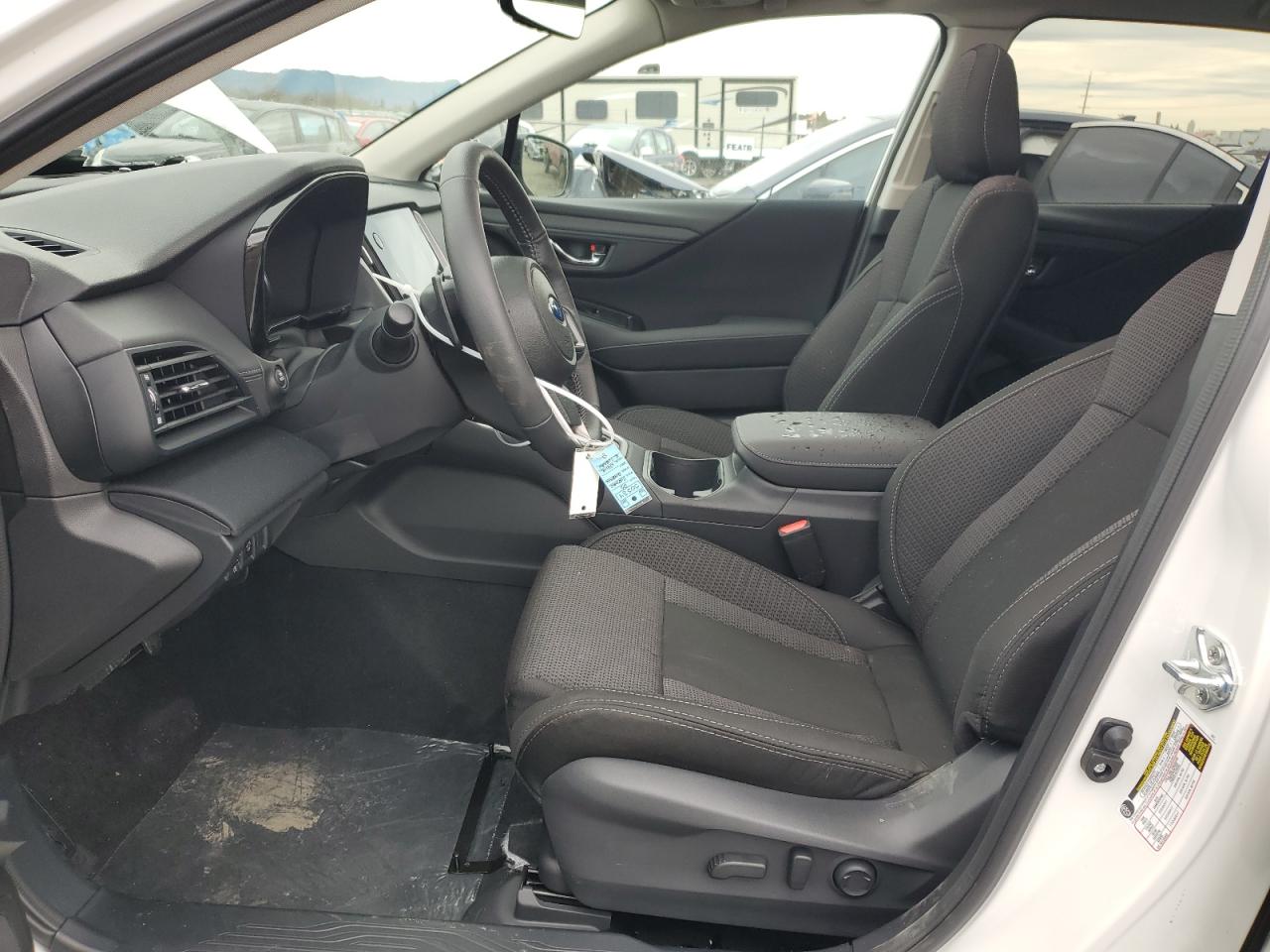 SUBARU OUTBACK PREMIUM 2025