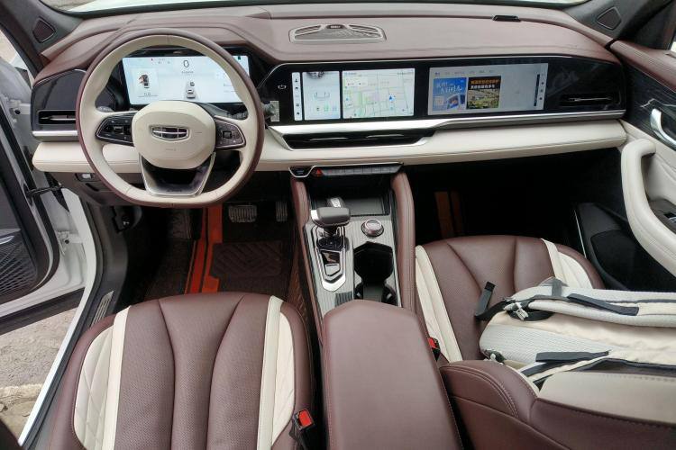 Geely Xingyue L 2021