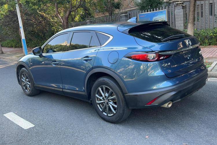 MAZDA CX-4 2021