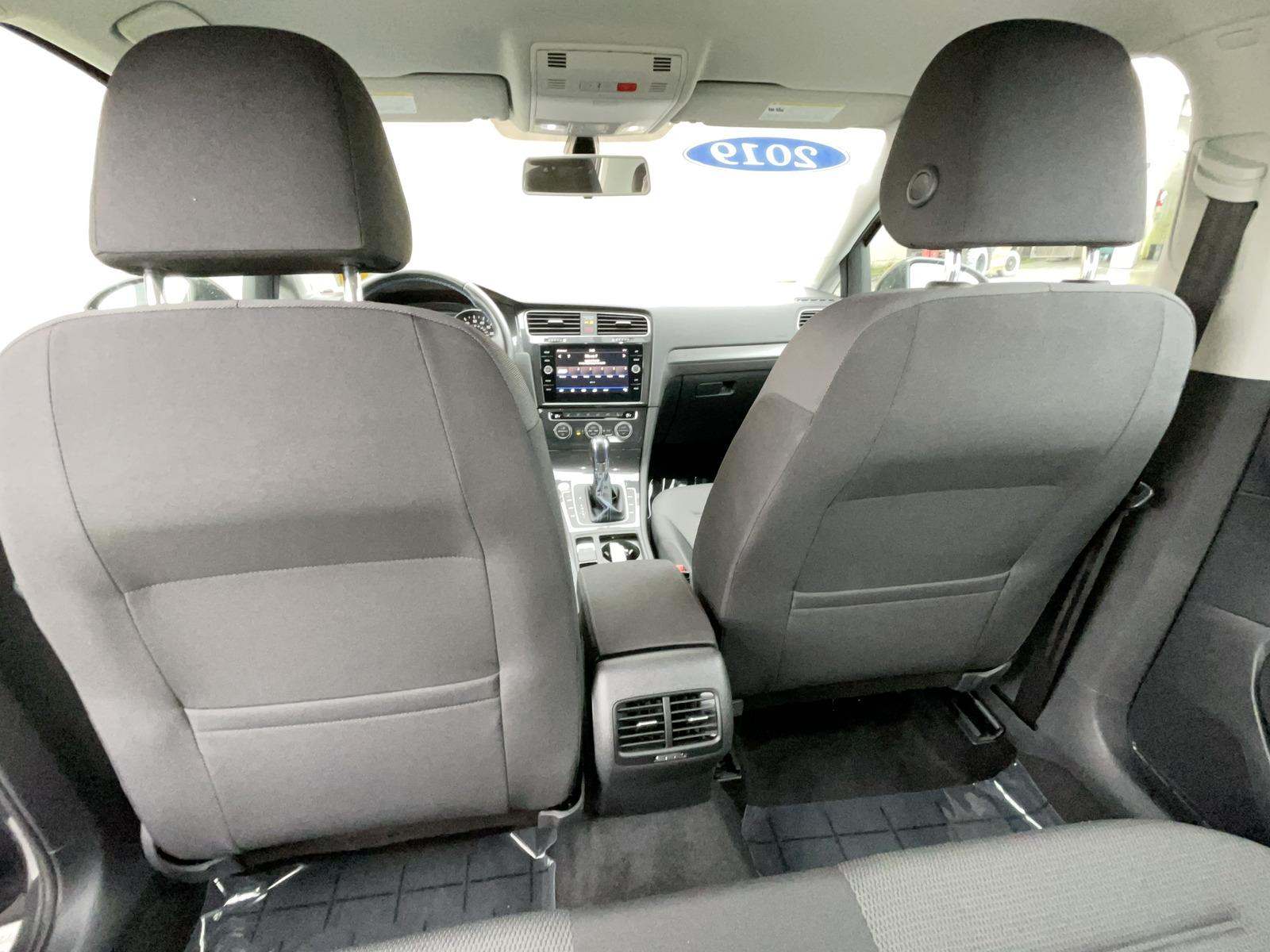 Volkswagen e-Golf SE 2019