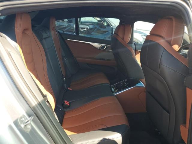 BMW M850XI 2022