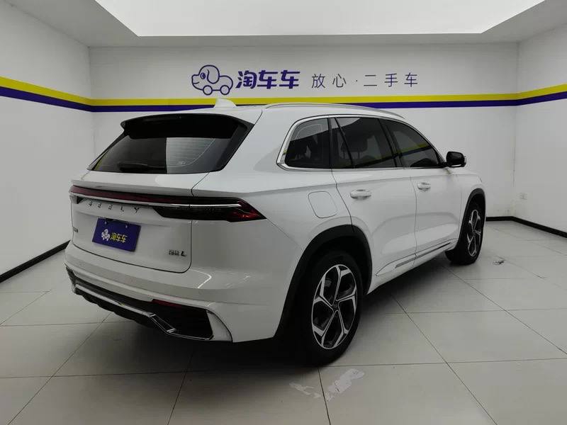 Geely Monjaro 2021