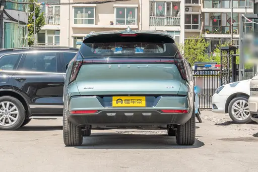 Geely Atlas Boyue L 2025