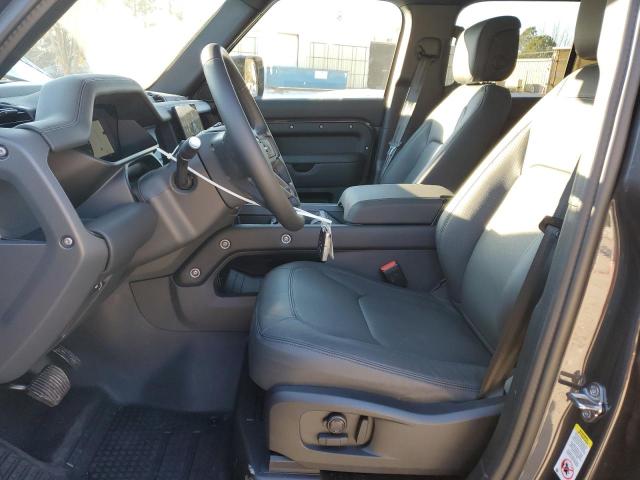 LAND ROVER DEFENDER 110 X-DYNAMIC SE 2024