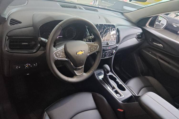 CHEVROLET EQUINOX 2023