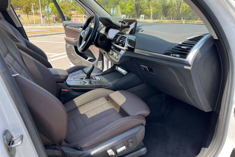 BMW X3 XDRIVE30i 2021