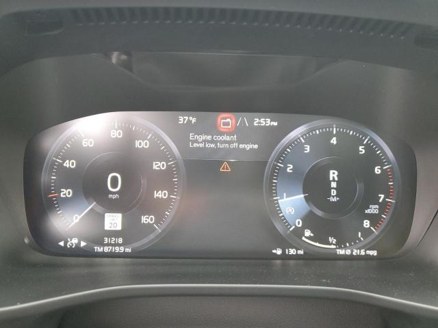 VOLVO XC40 T5 R-DESIGN 2022