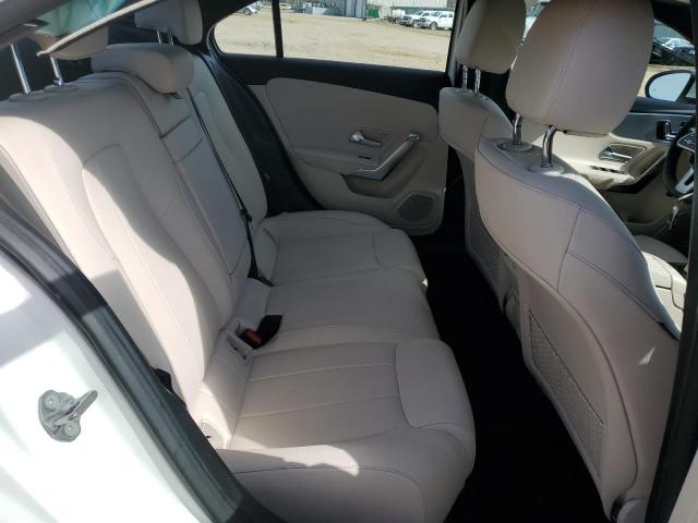 MERCEDES-BENZ A 220 2022
