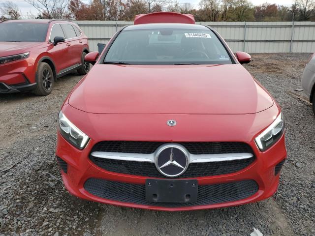 MERCEDES-BENZ A 220 4MATIC 2019