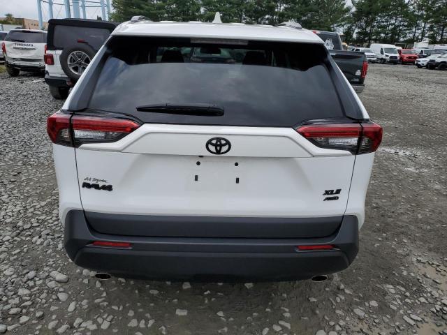 TOYOTA RAV4 XLE 2022