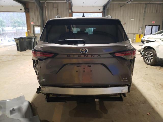 TOYOTA SIENNA XSE 2022
