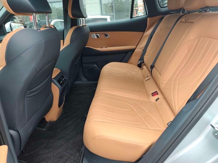 Geely Starship Galaxy 7 EM-i 2025