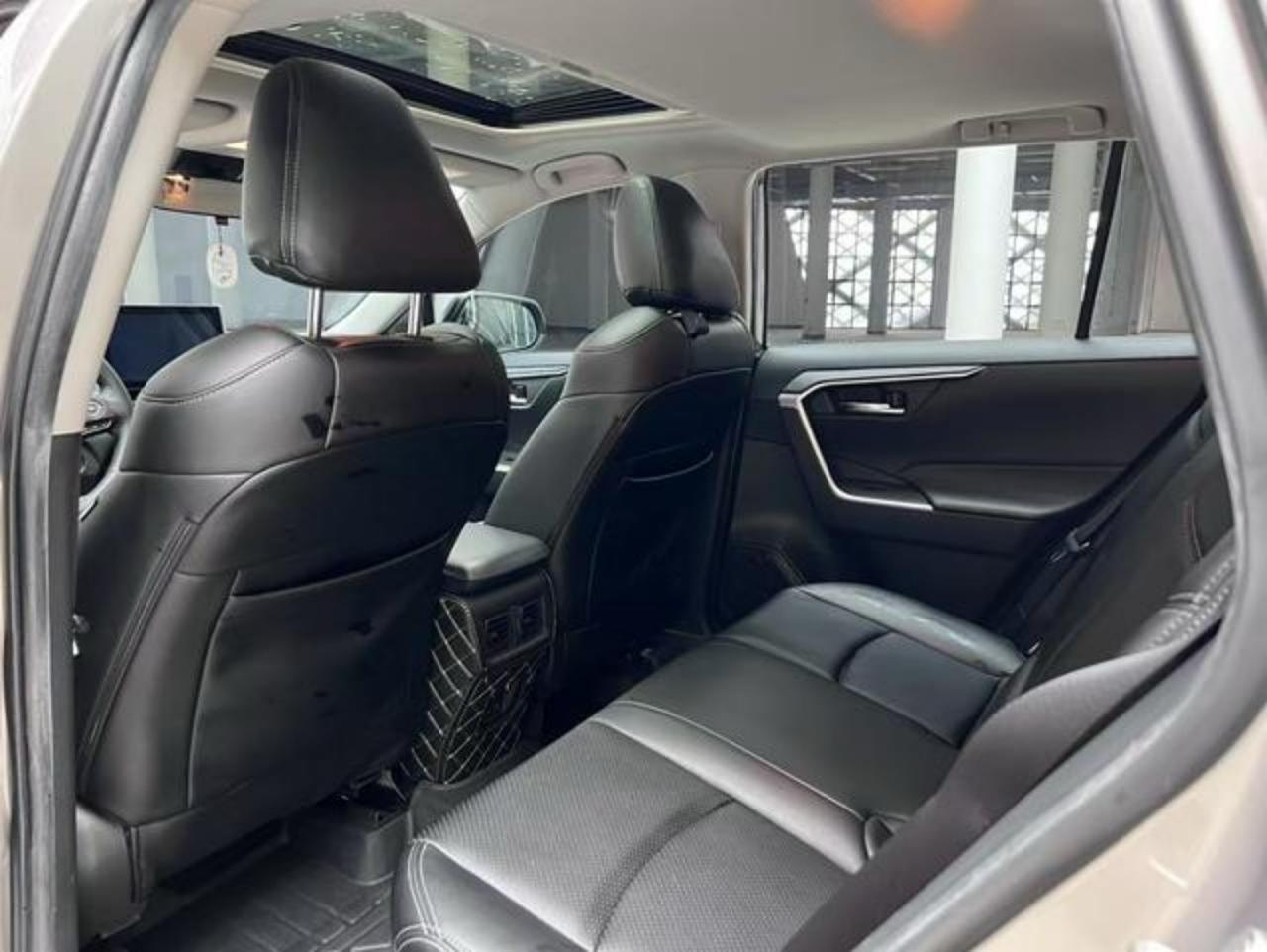 TOYOTA RAV4 2021