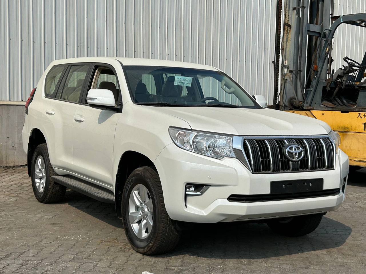 Toyota Land Cruiser 2023