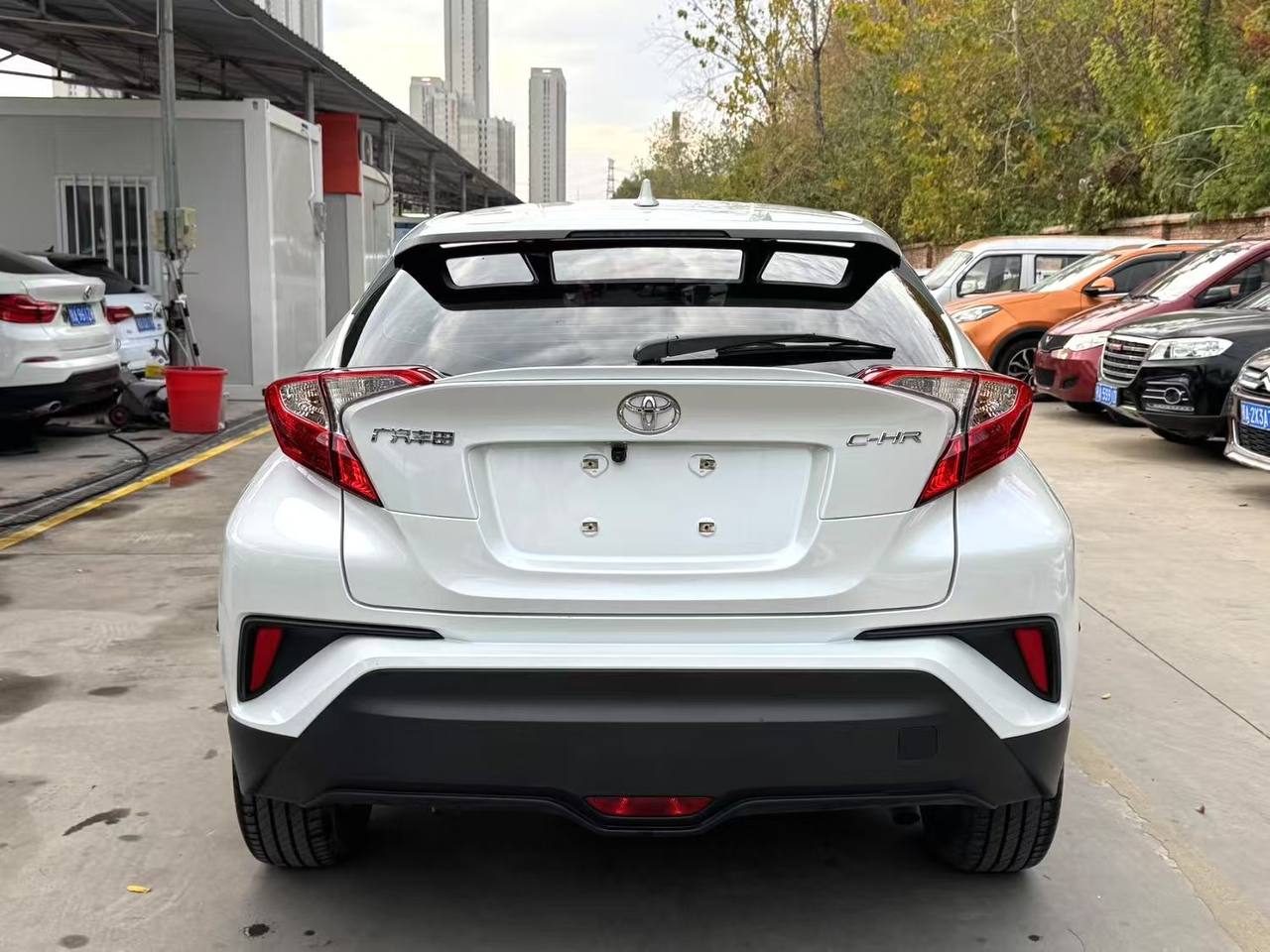 TOYOTA C-HR 2021
