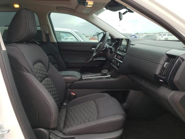NISSAN PATHFINDER SV 2022