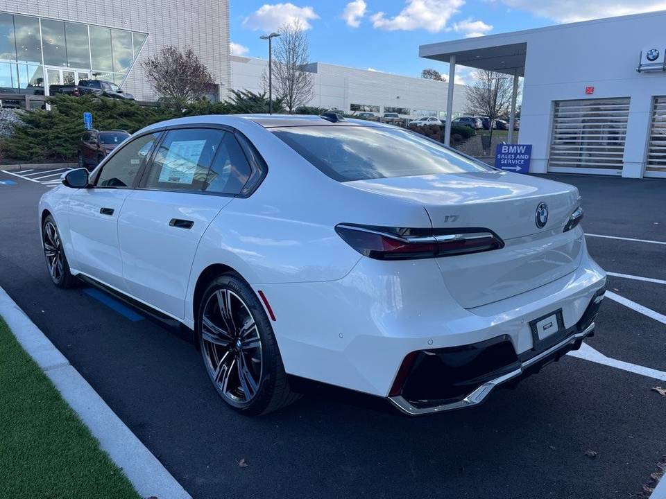 BMW i7 xDrive60 2023