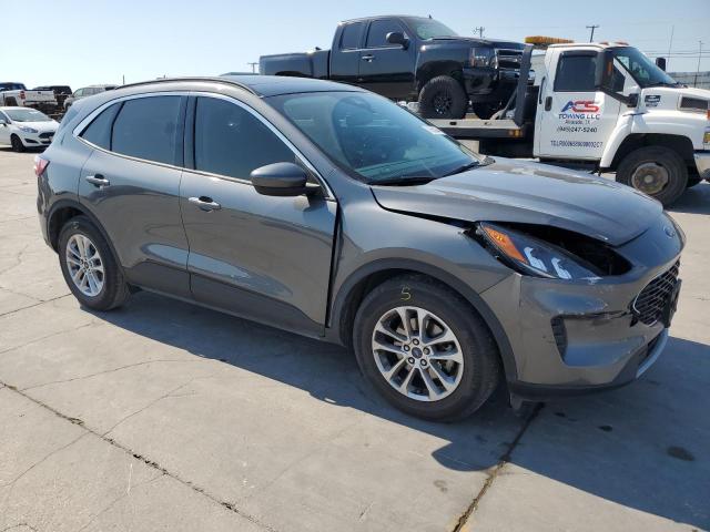 FORD ESCAPE SE 2021