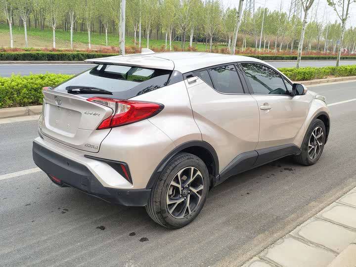 TOYOTA C-HR 2020