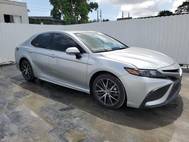 TOYOTA CAMRY SE NIGHT SHADE 2024