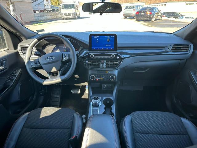 FORD ESCAPE ST LINE 2024