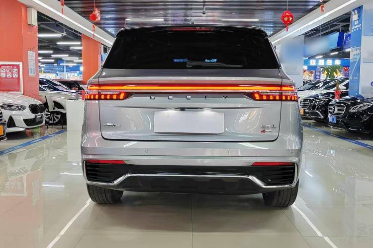 Geely Monjaro 2021
