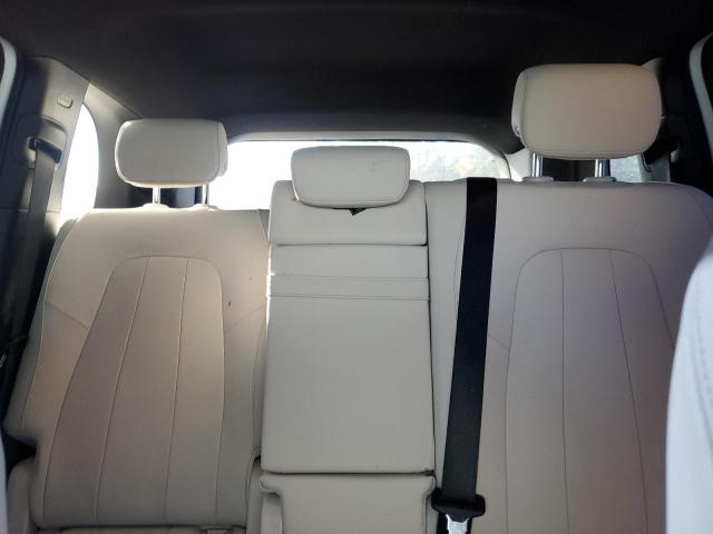 MERCEDES-BENZ GLB 250 2024