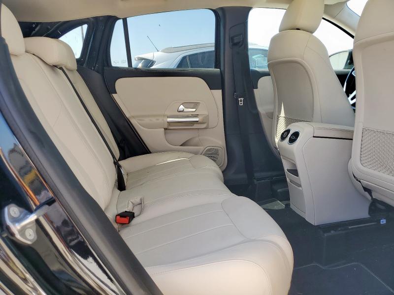 MERCEDES-BENZ GLA 250 4MATIC 2020