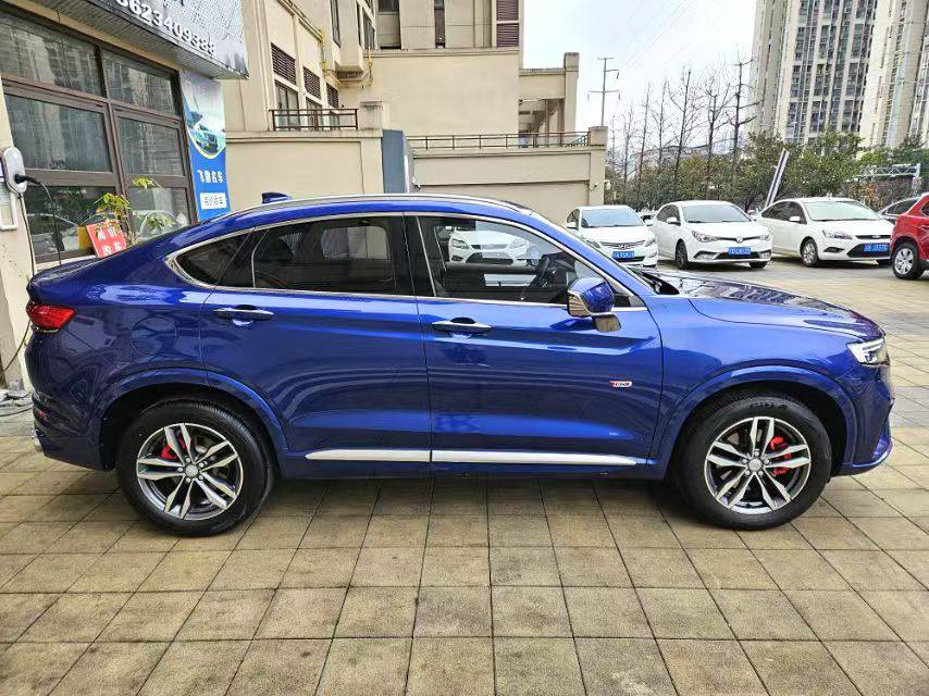 Geely Tugella 2020