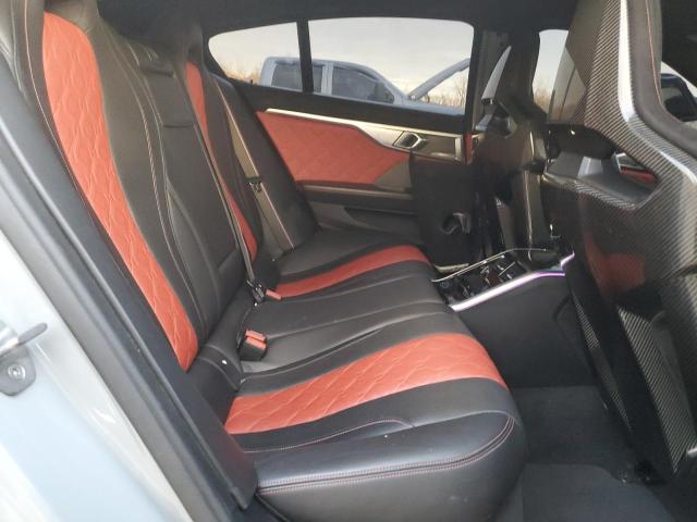 BMW M8 2023