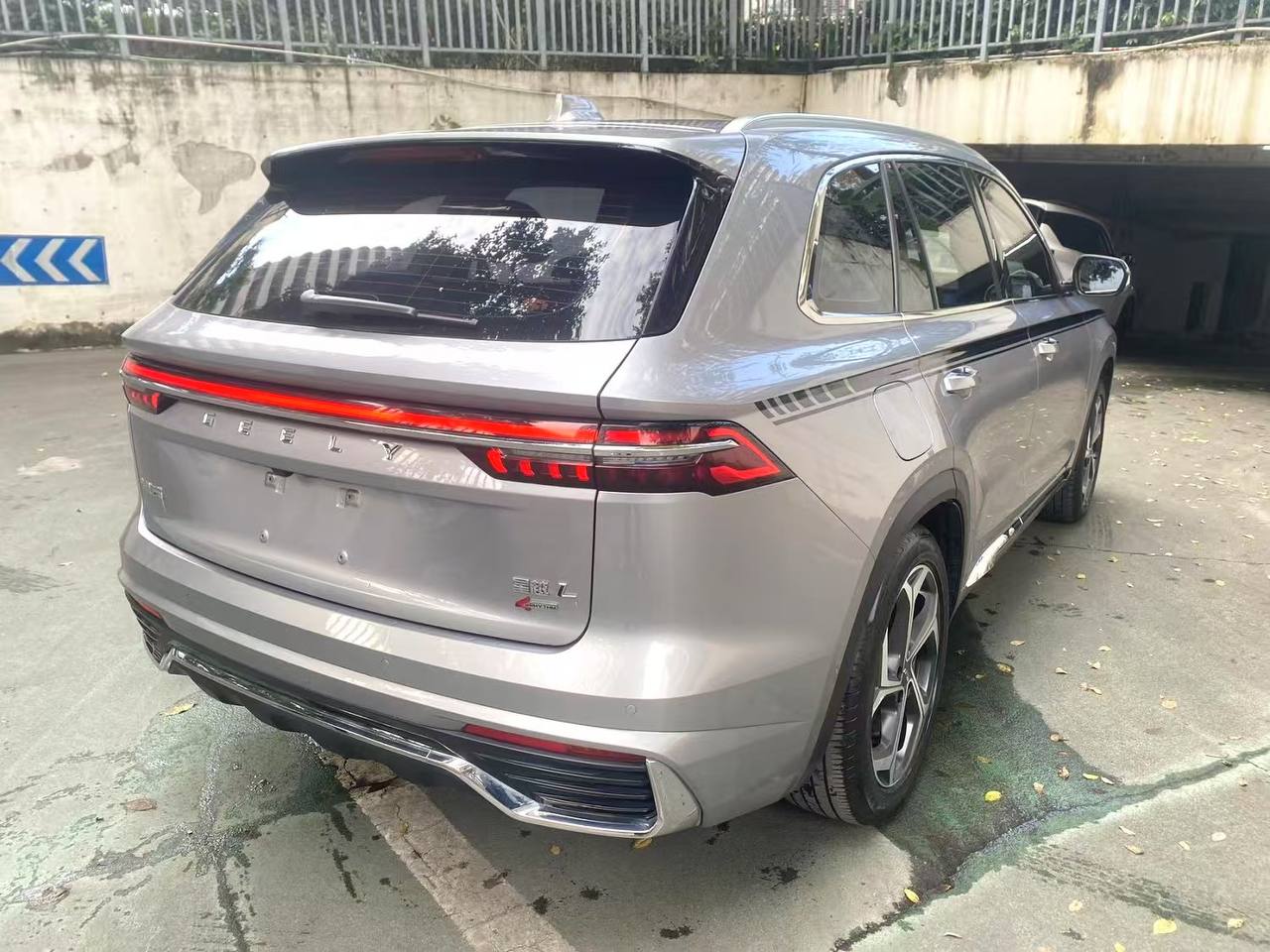 Geely Monjaro 2021