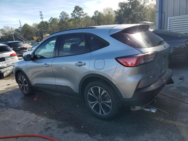 FORD ESCAPE SE 2022