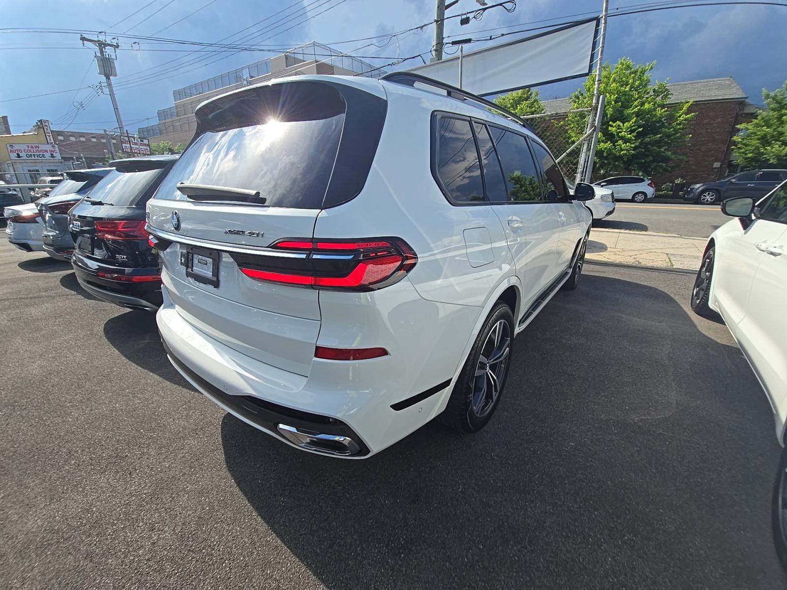 BMW X7 XDRIVE40I 2023