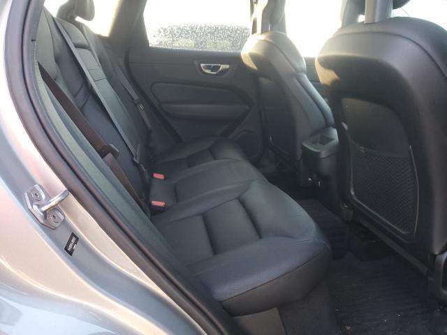 VOLVO XC60 T5 MOMENTUM 2018