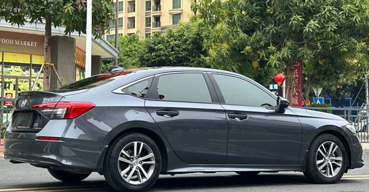 HONDA CIVIC 240TURBO 2022