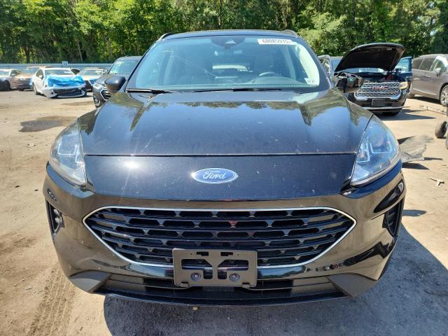 FORD ESCAPE SE 2022