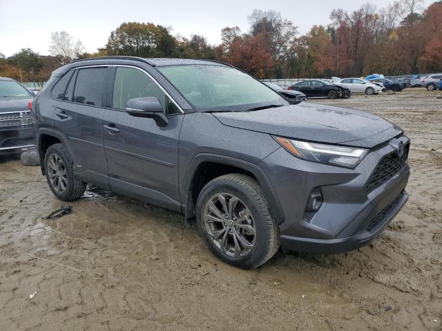 TOYOTA RAV4 XLE PREMIUM 2023