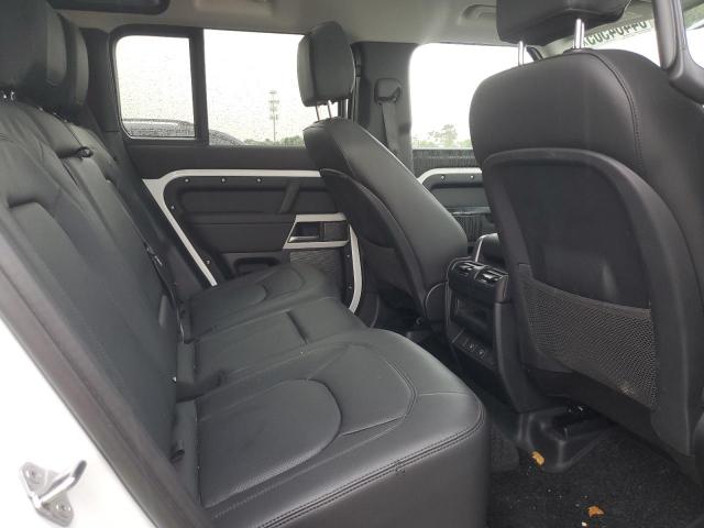 LAND ROVER DEFENDER 110 S 2024