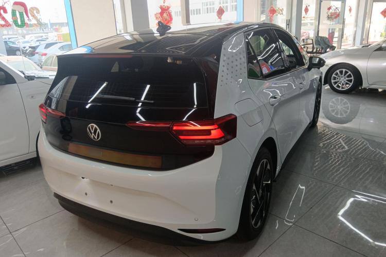 VOLKSWAGEN ID.3 2023